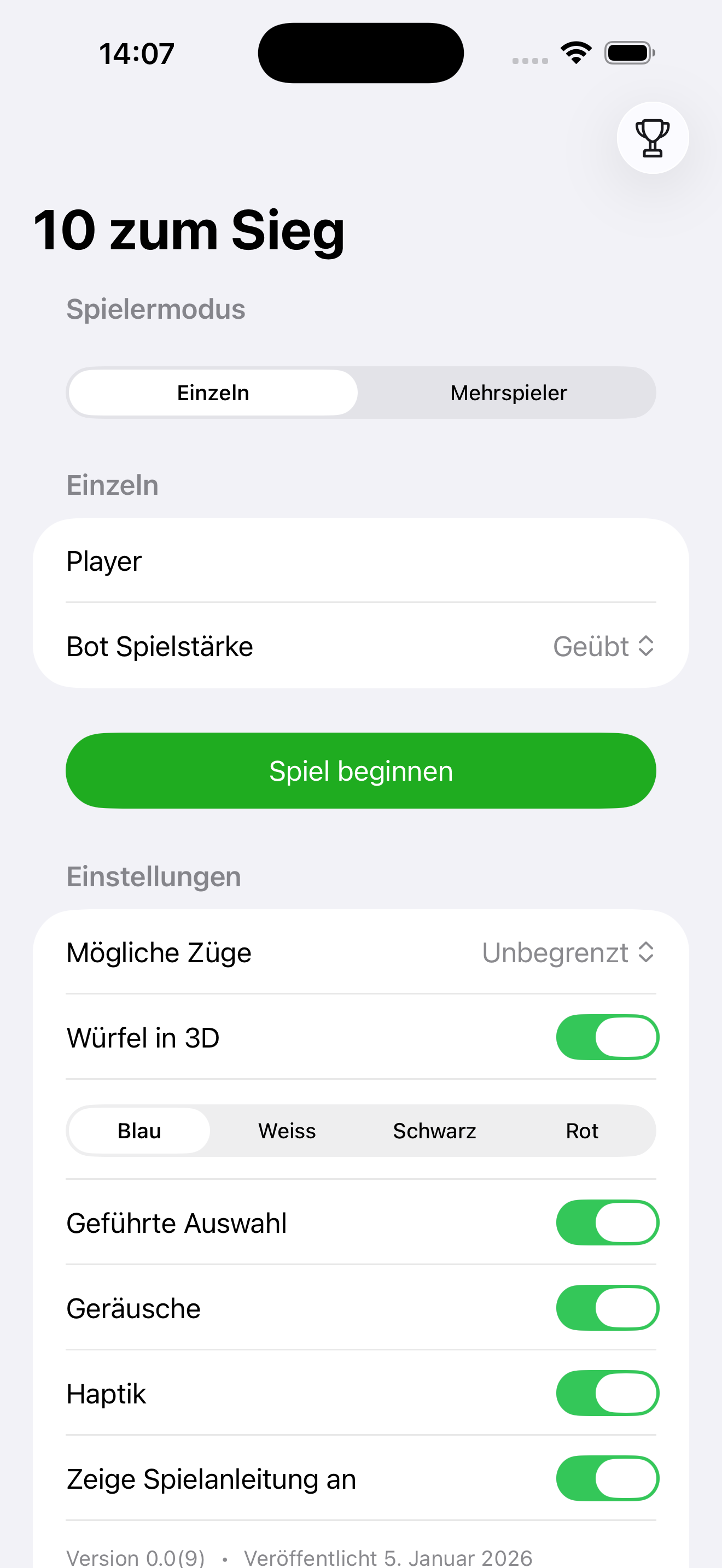 Startbildschirm im Einzelspieler-Modus mit Player, Bot-Spielstärke und Einstellungen